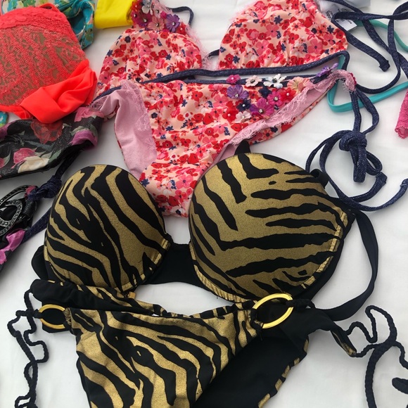 Beach bunny group exposure … my entire beach bunny collection is for sale … - Picture 14 of 17